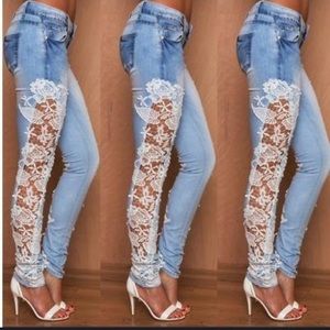 Super cute laced Boutique jeans